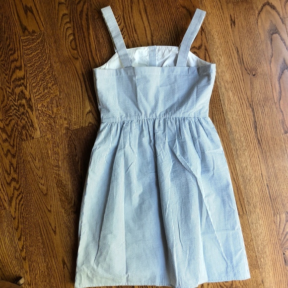 J CREW Buttoned Dress in Seersucker | Size 2 - Picture 4 of 8